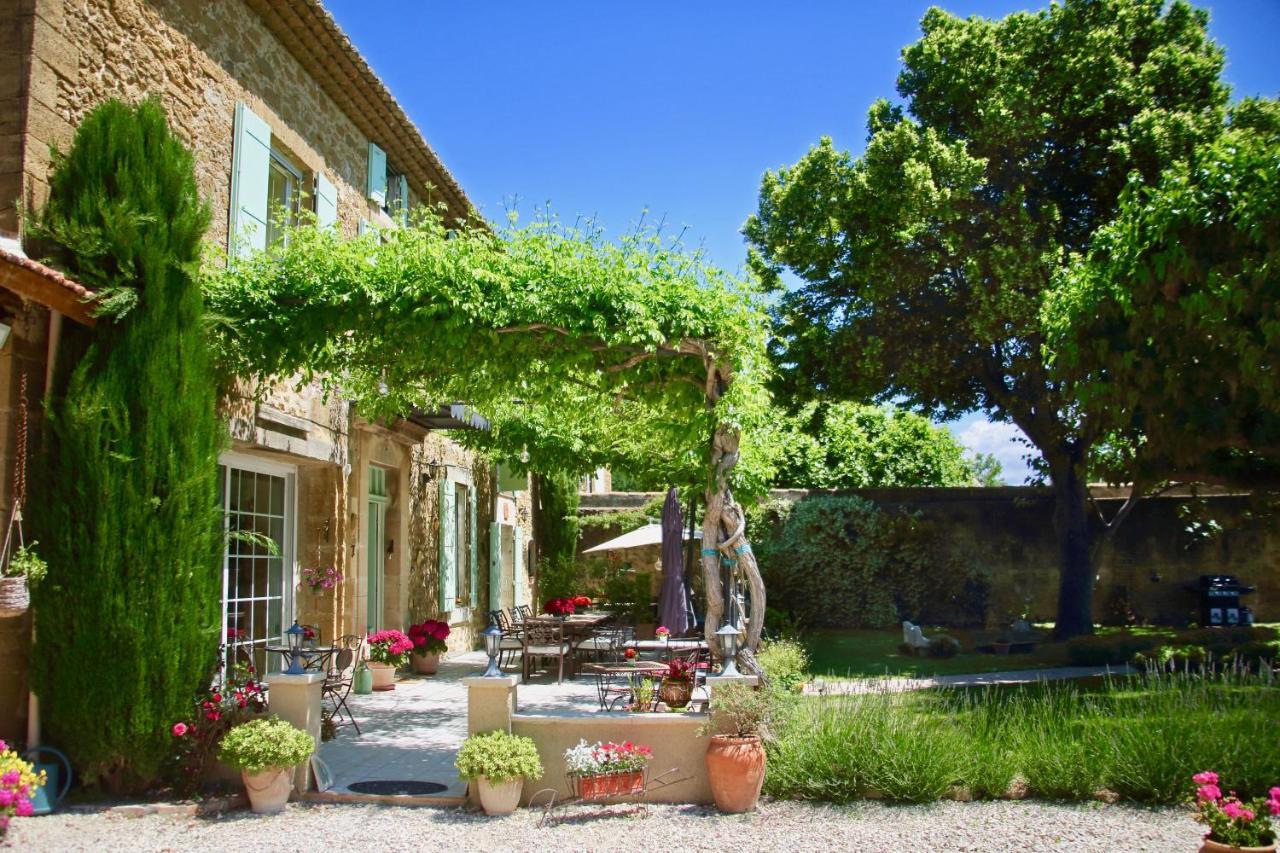 Hotel Fontaine Des Magnarelles Althen-des-Paluds Exterior foto